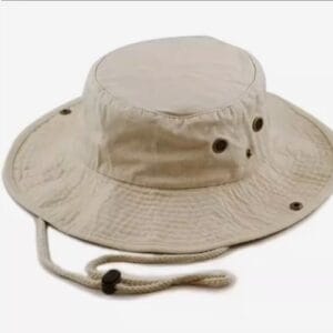 GORRO TIPO CAZADORA